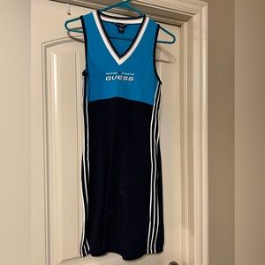 Guess Sleeveless V neck dress